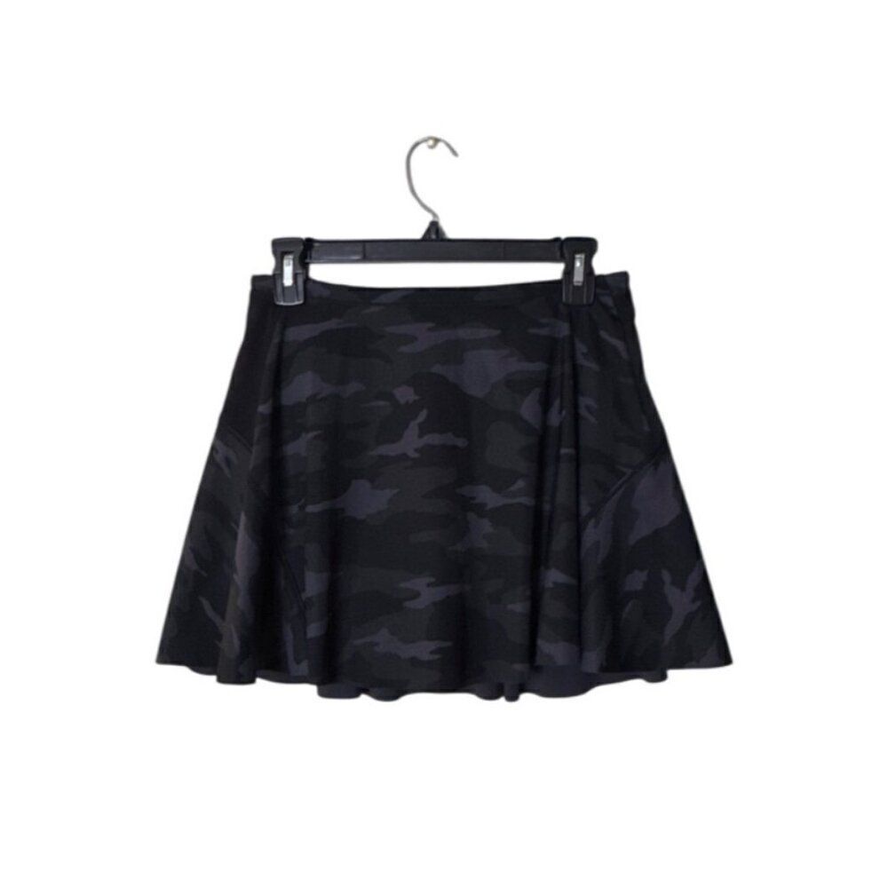 Athleta Womens Match Point Skort Black Camouflage XS Polyester & Spandex Blend